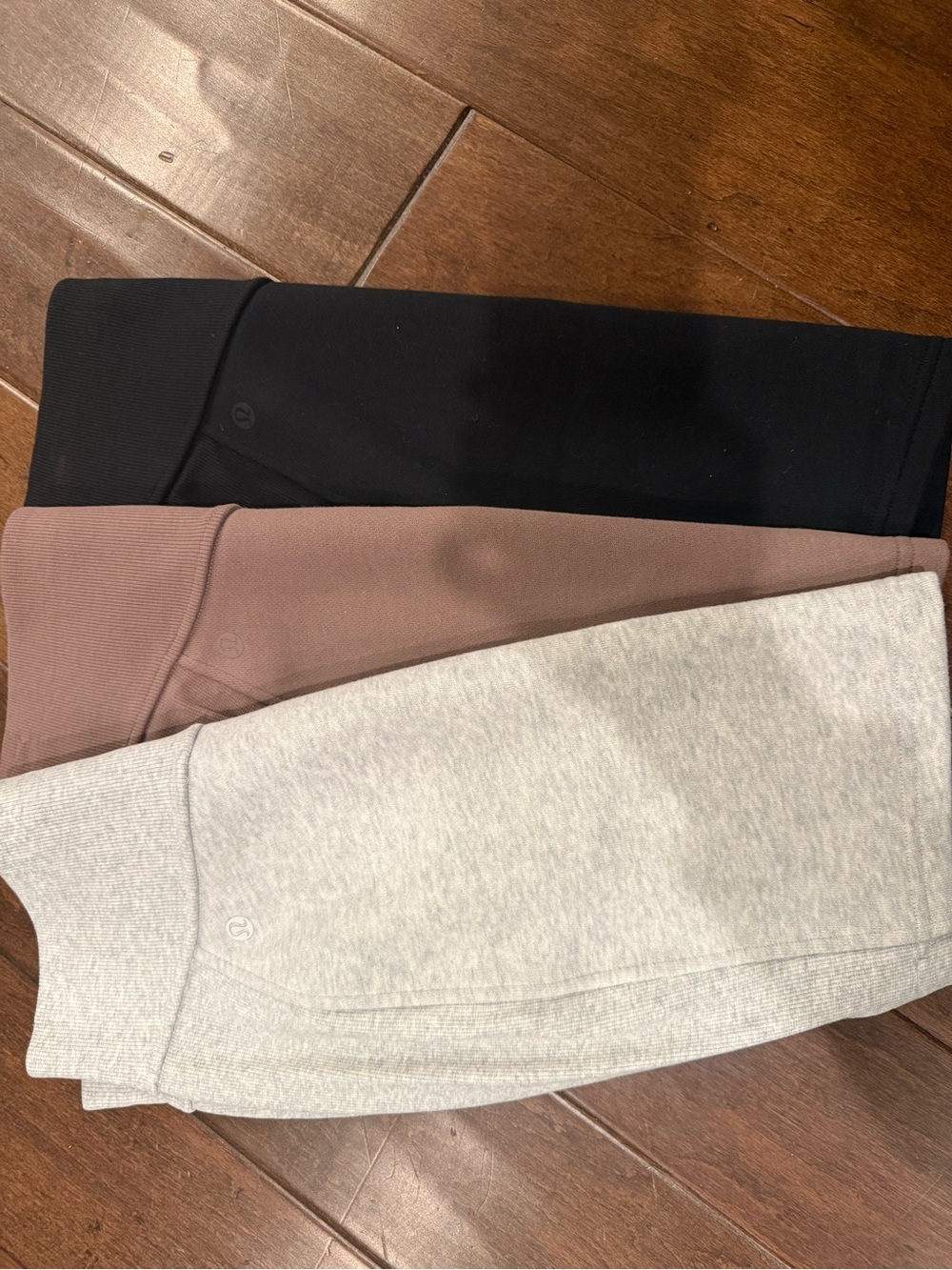 3 Lululemon Scuba HR Mini Skirt size small